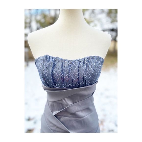 Ruby Rox Silver Metallic Mini Dress Sequins Mini Sparkle Sz 9 - Picture 2 of 10